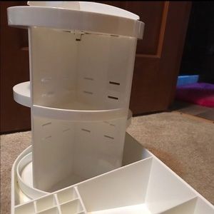 Large Rotating Makeup Organizer